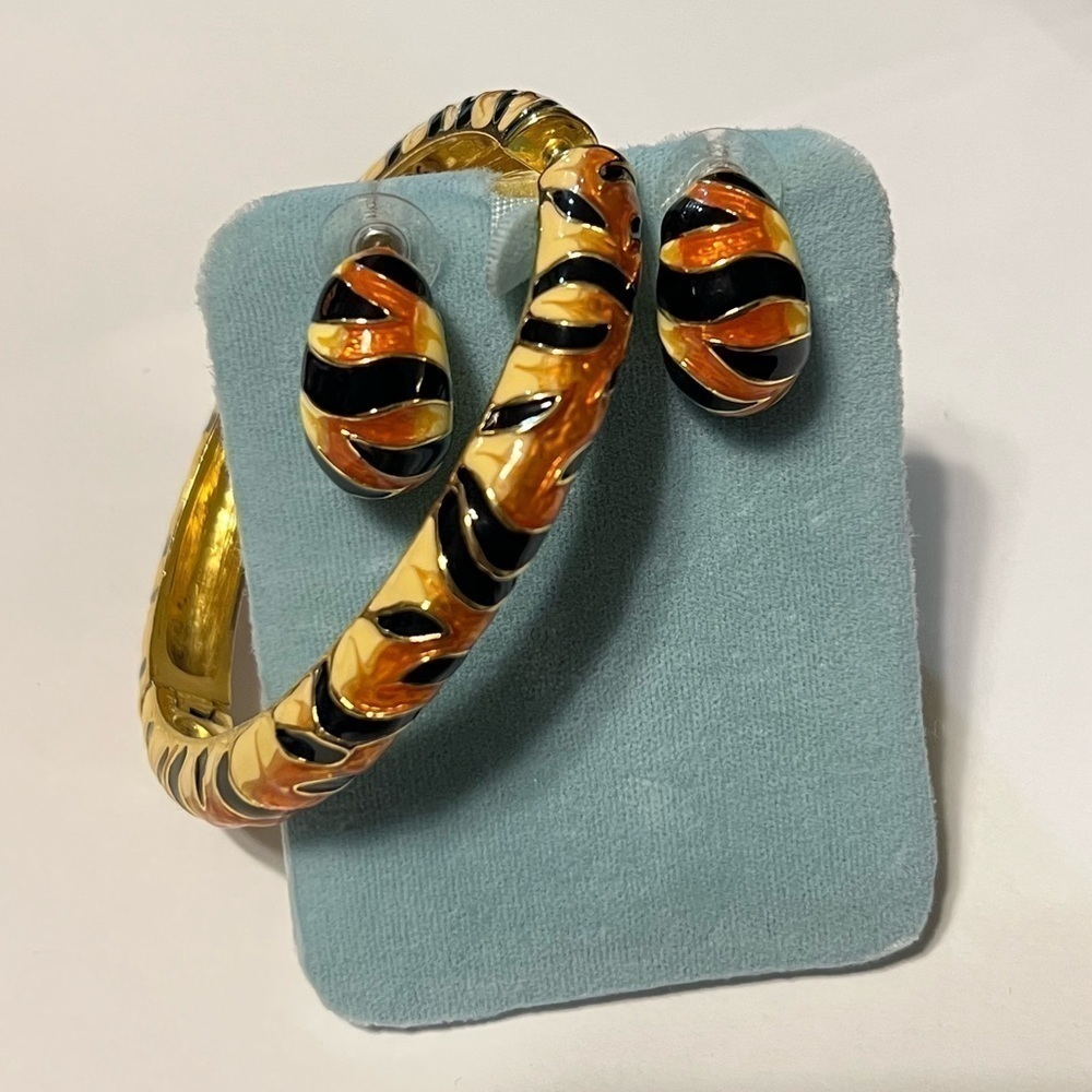 Kenneth Jay Lane Tiger Gold Tone Cuff Bracelet & Tiger Half Hoop Earrings